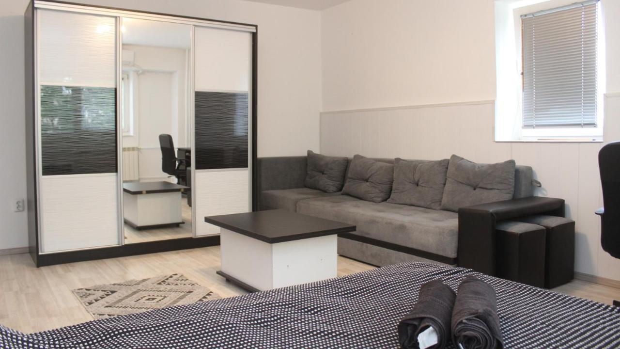 Holidays Host Splaiul Unirii Bucharest Luaran gambar